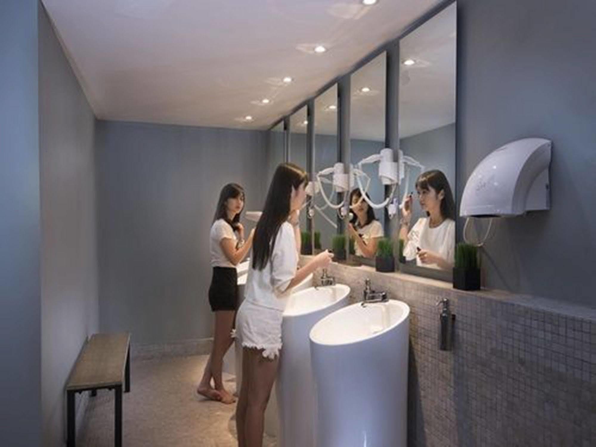 Time Capsule Hotel 乔治敦 外观 照片